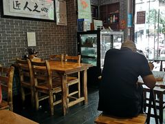 大堂-遵义虾子卢四羊肉粉(大沽路店)