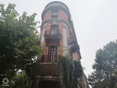 -巴公房子