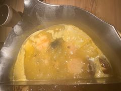 -湊湊火锅·茶憩(杭州湖滨银泰in77店)
