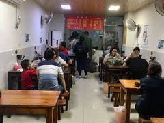 大堂-旺泉餐饮店·清真牛肉面馆