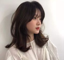 -慕名造型