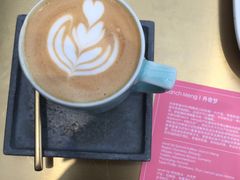 -UNI UNI(环亚凯瑟琳店)