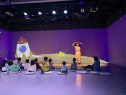 -小鸡哆哆故事屋·儿童乐园(嘉里城店)