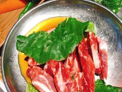 -青瓦炭韩潮烤肉(花园道店)