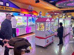 -爱玩嘉年华(龙湖杭州金沙天街店)