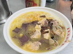 -文山荷鲜居(翠湖店)