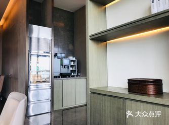 加上有行政酒廊待遇 整体的环境让人觉得很舒服