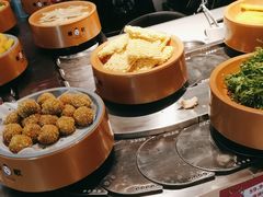 -龍歌自助小火锅(市南金茂湾店)