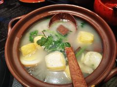 -古都历食南京菜·烤鸭·鸭血粉丝·汤包(南京博物院店)