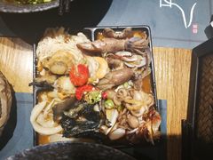 -八月美食小馆(银泰城总店)