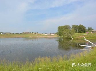 ️景点介绍 公主湖位于内蒙克什克腾旗的乌兰布统大草原