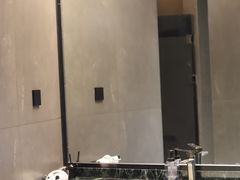 -Yolo私汤温泉设计师酒店(重庆南滨路店)