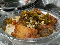 -梁阿婆廿年老牌扣肉糯米饭