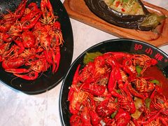-沪小胖小龙虾(淮海中路旗舰店)