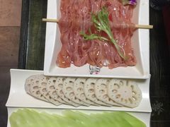 -宽板凳老灶火锅(簋街店)