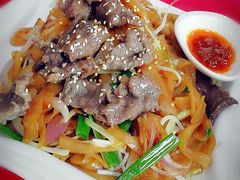 广式炒牛河-鼎珑点心仔(燕塘店)