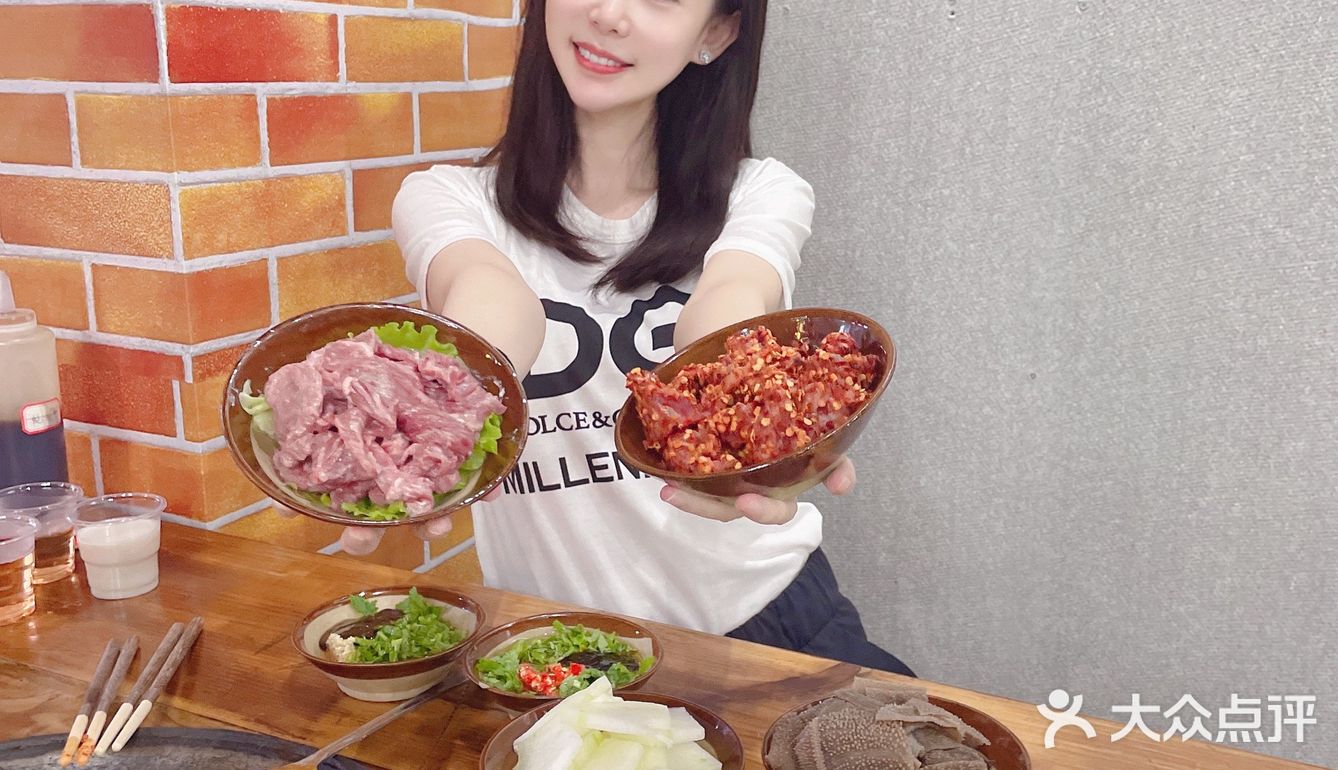 在闹市区的宝藏重庆火锅店怎么能不来