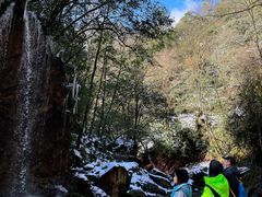 -西岭雪山大飞水景区