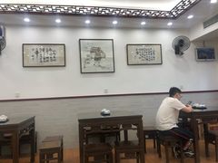 大堂-老温州馄饨担(东游大厦店)