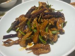 -关东小磨东北菜(漕河泾印象城店)