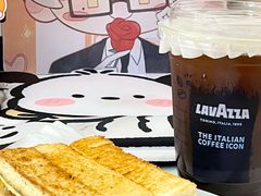 -LAVAZZA拉瓦萨咖啡(中航城君尚购物中心店)