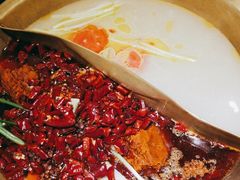 -沸炉重庆老火锅(军事博物馆店)