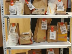 面包甜点陈列柜-麦当劳(双榆树店)
