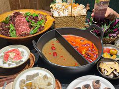 -大龙燚·旷野鲜火锅(广州首店)