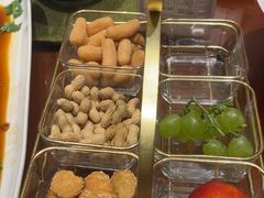 -老铺人家酒店(紫荆名流店)