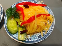 -东方宫·中国兰州牛肉拉面清真(三里屯店)