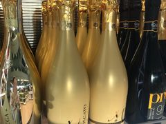-王权免税店(普吉机场店)