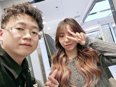 -鸿通城购物中心