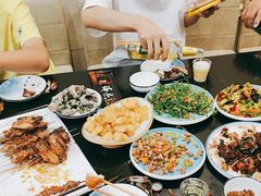 -瑞杰烧烤店·24小时营业(山东路店)