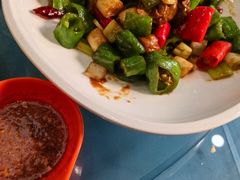-乔家小院•本地小海鲜•非遗驴肉(万年泉路店)