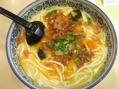 -蒙自源过桥米线(红谷滩万达店)