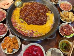 -四小区火锅·巷子里的重庆火锅(花照壁店)