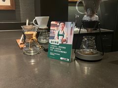 -星巴克(杭州湖滨银泰E区店)