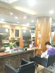 -水灵珑美容造型中心