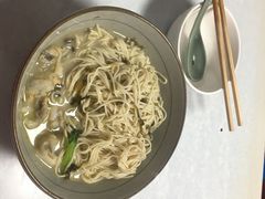 -明呈黄鱼面馆(斜土路店)