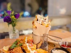 -Mark&Mars Restaurant
