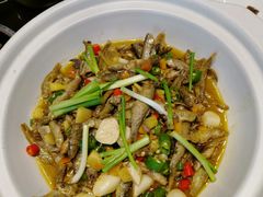 -巴陵全鱼席(湖南老字号汴河街店 )