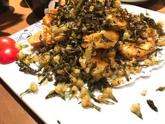 -云海肴·汽锅鸡·云南菜(天山百盛优客店)