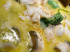 -九锅一堂酸菜鱼(学府凯德店)
