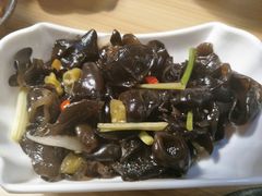 凉拌木耳-鱼鼎香烤鱼火锅(华发商都店)
