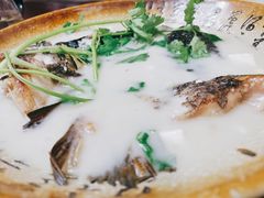 招牌鱼头汤-75幢私房菜馆