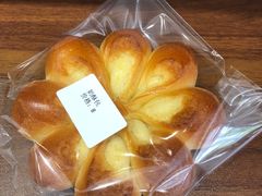 -雀食面包店(钟楼店)