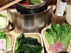 -独食火锅·半米屋台(直营总店)
