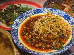 -杨记隆府重庆江湖菜(大悦城店)