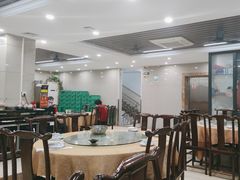 -正宗鸡饭粤香酒家(朱村店)