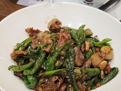 -黄泥岗·地道湖北菜(奥特莱斯店)